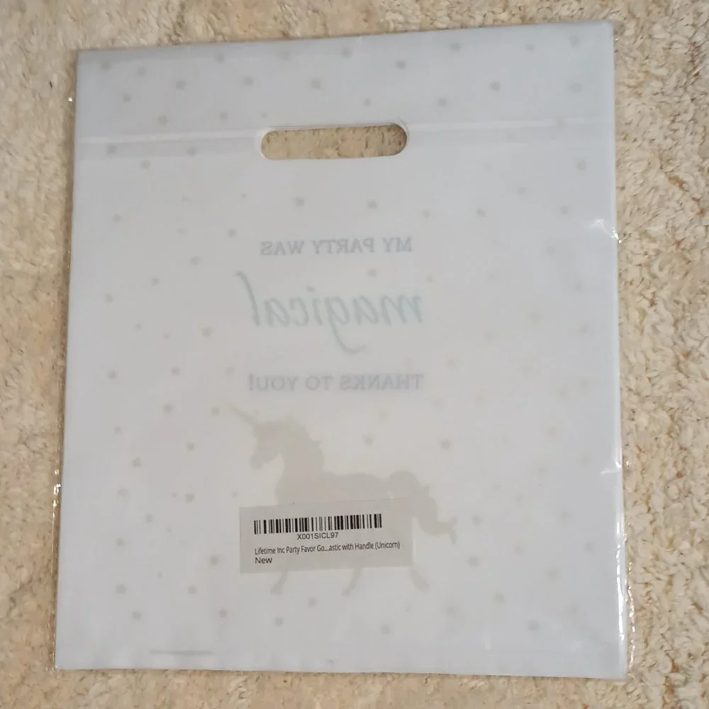 LIFETIME Party Favor Plastic Goodie Bags w/ Handles- Theme Supplies (24 bags/pk)